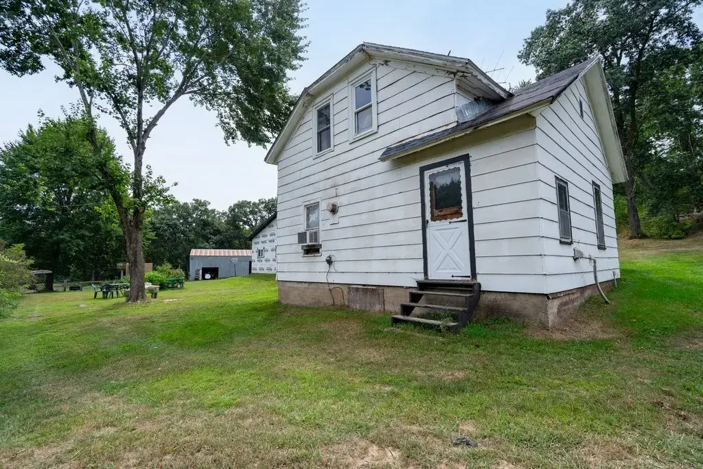 S11940 Lowes Creek Road, Eleva