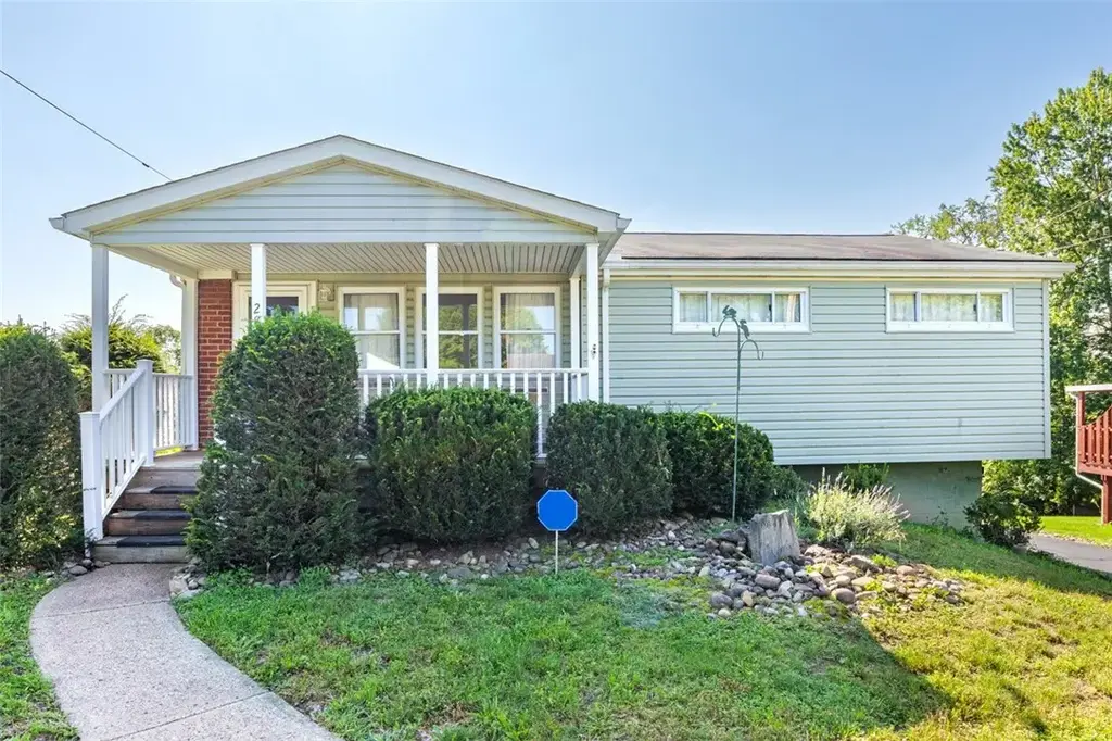 28 Monte Carlo Road , Plum Boro