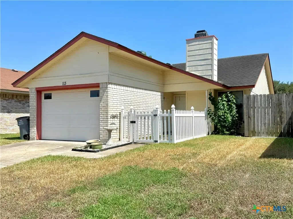 113 Rattan Drive, Victoria