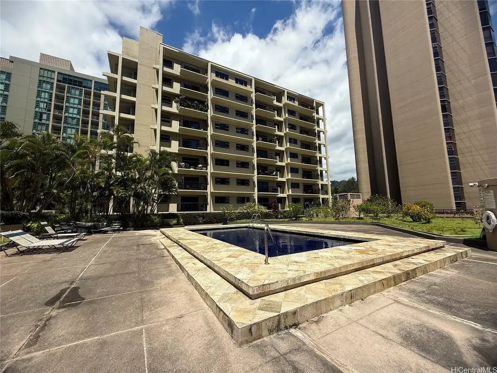 21 Craigside Place # 6d, Honolulu