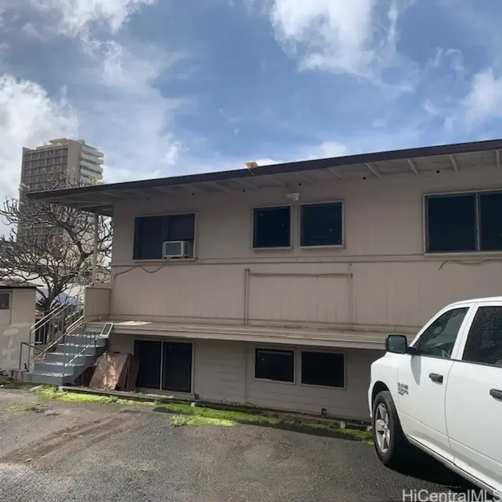 1503 Emerson Street, Honolulu