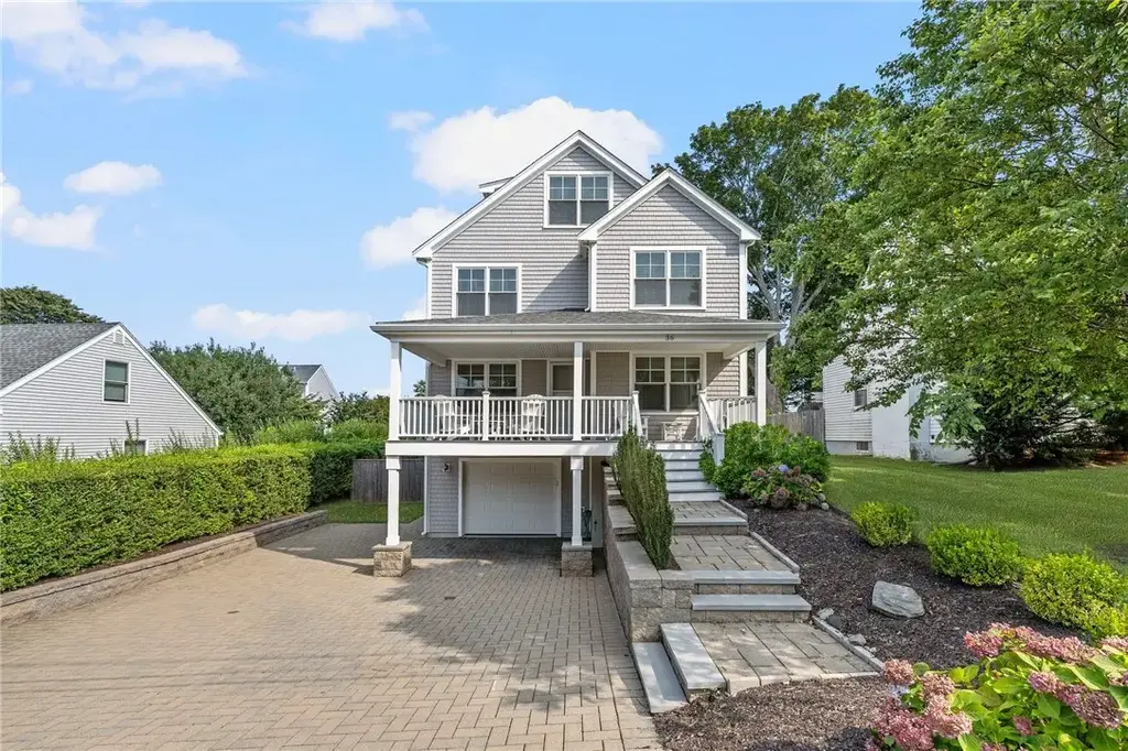 36 Beachview Ter, Middletown