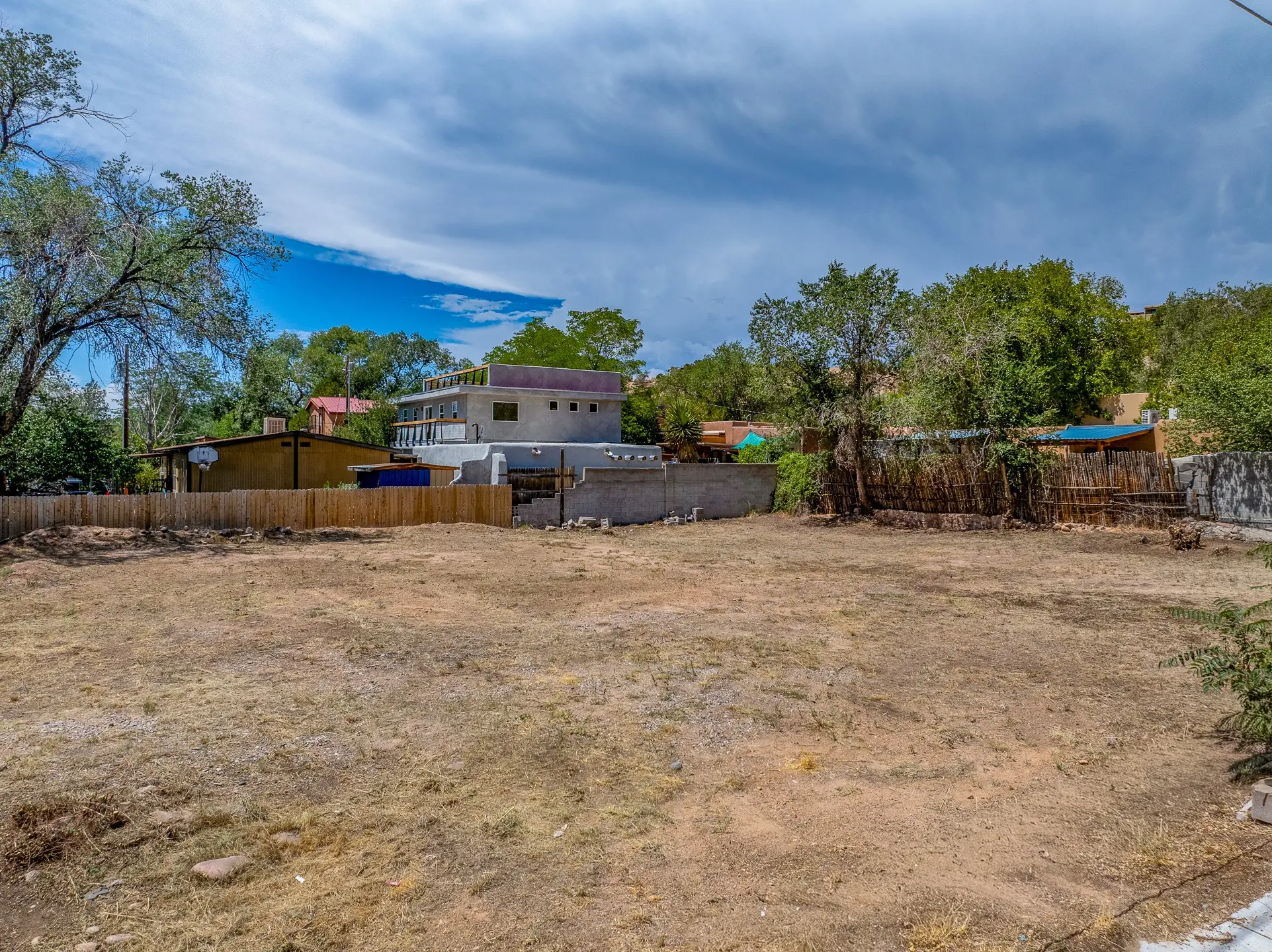130 Bob, Santa Fe