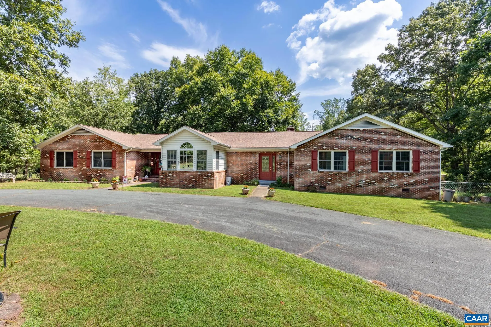 725 Mechunk Creek Dr, Troy