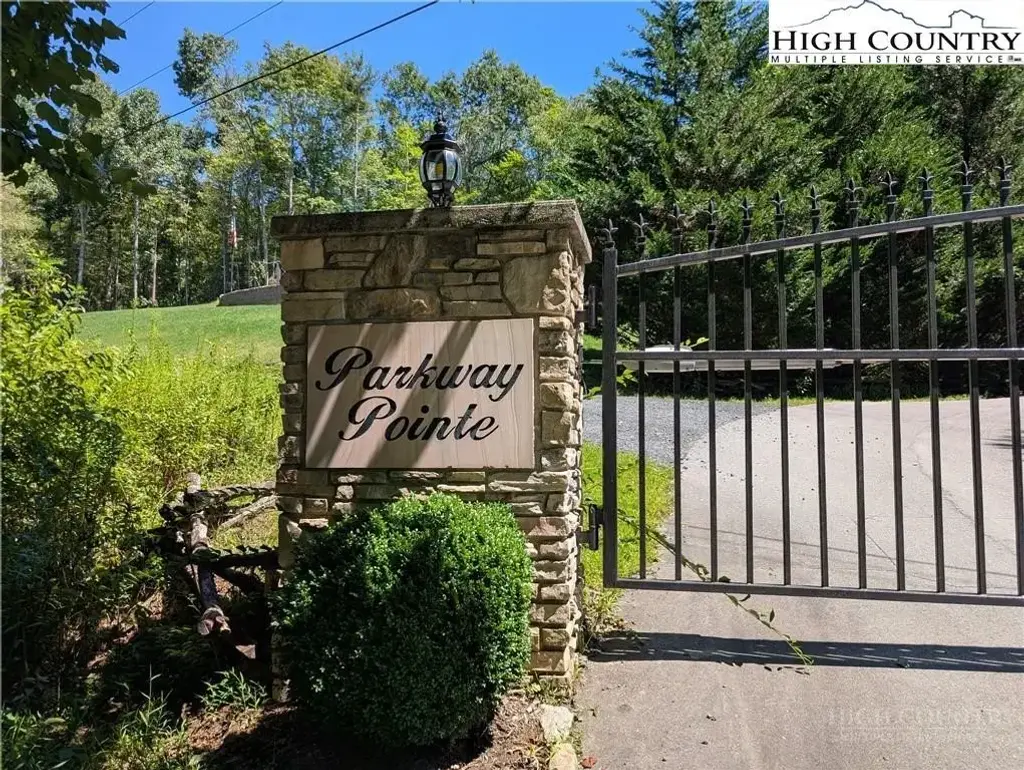Tbd Parkway Pointe Drive, West Jefferson