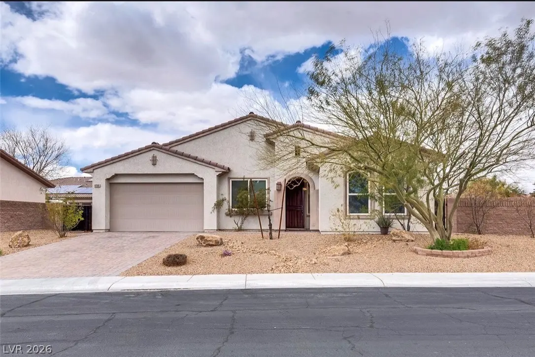 Photo of Listing #2811513