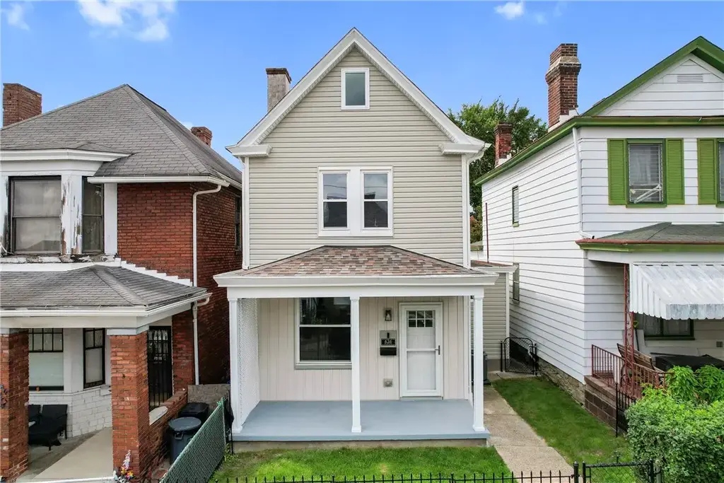 626 Mindora Street, Mt Washington