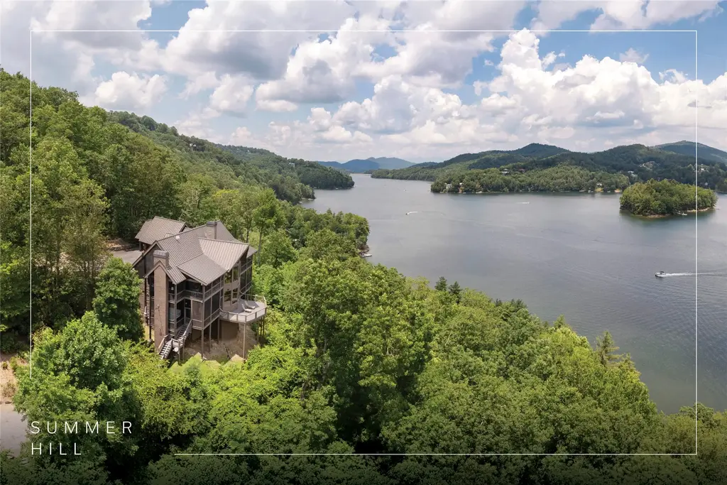541 Summer Hill Road, Cullowhee