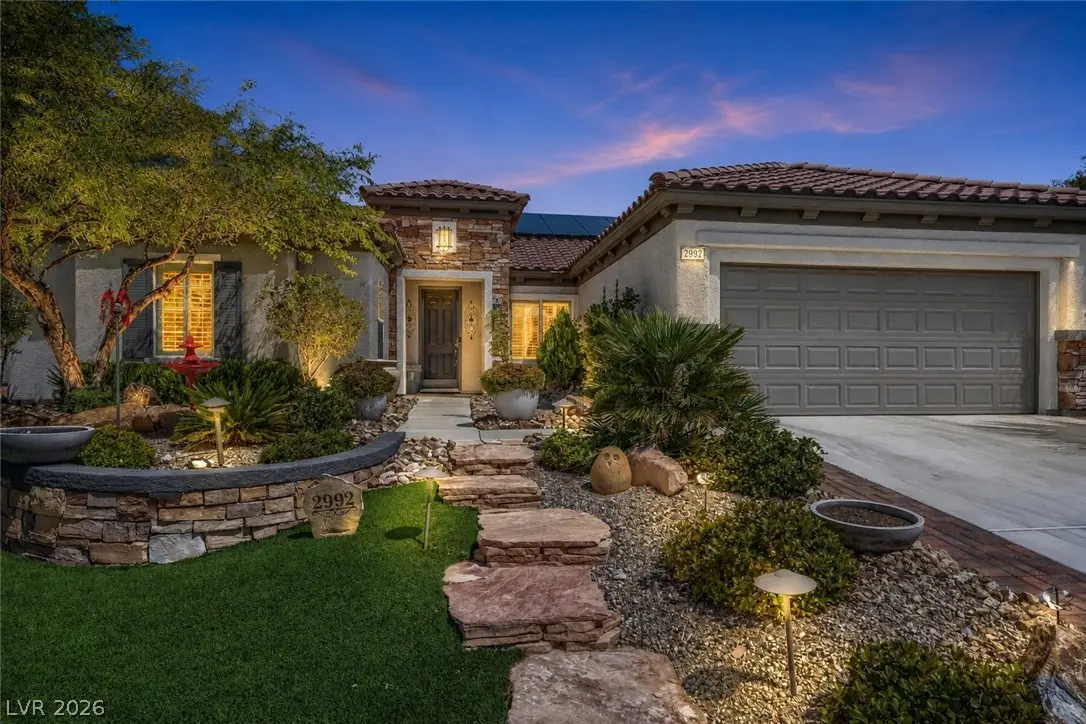 Photo of Listing #2811811