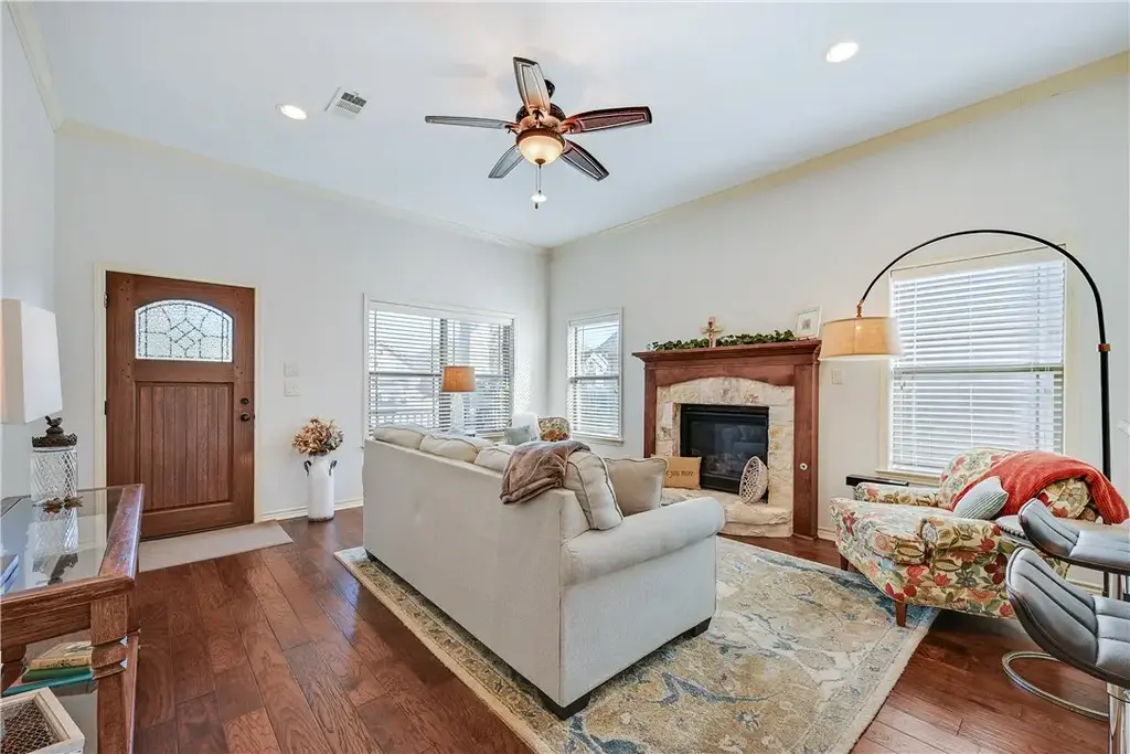 2511 Hailes Lane, College Station
