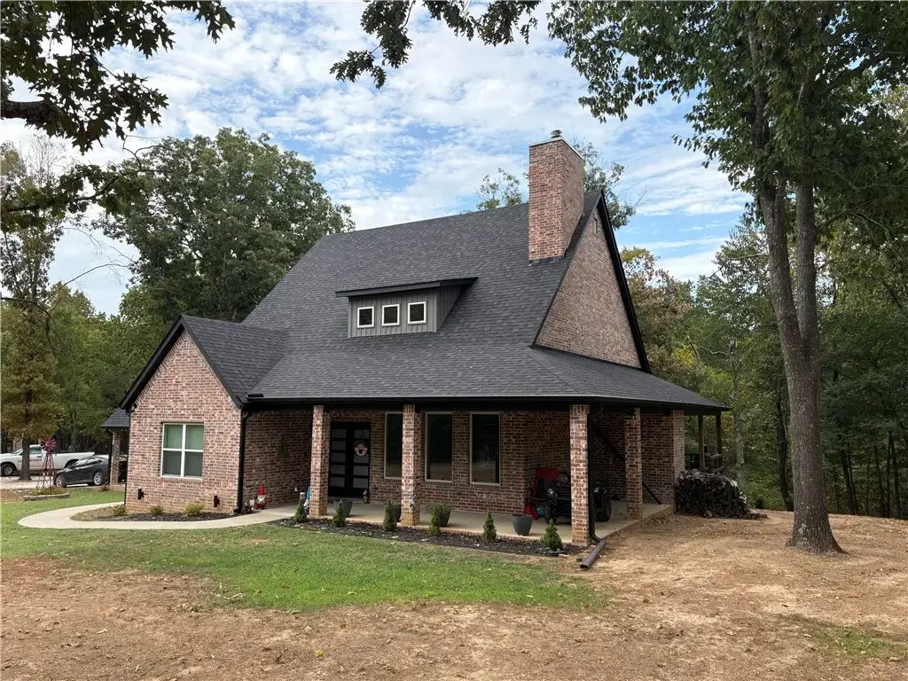 16416 N River Ridge Road, Fayetteville