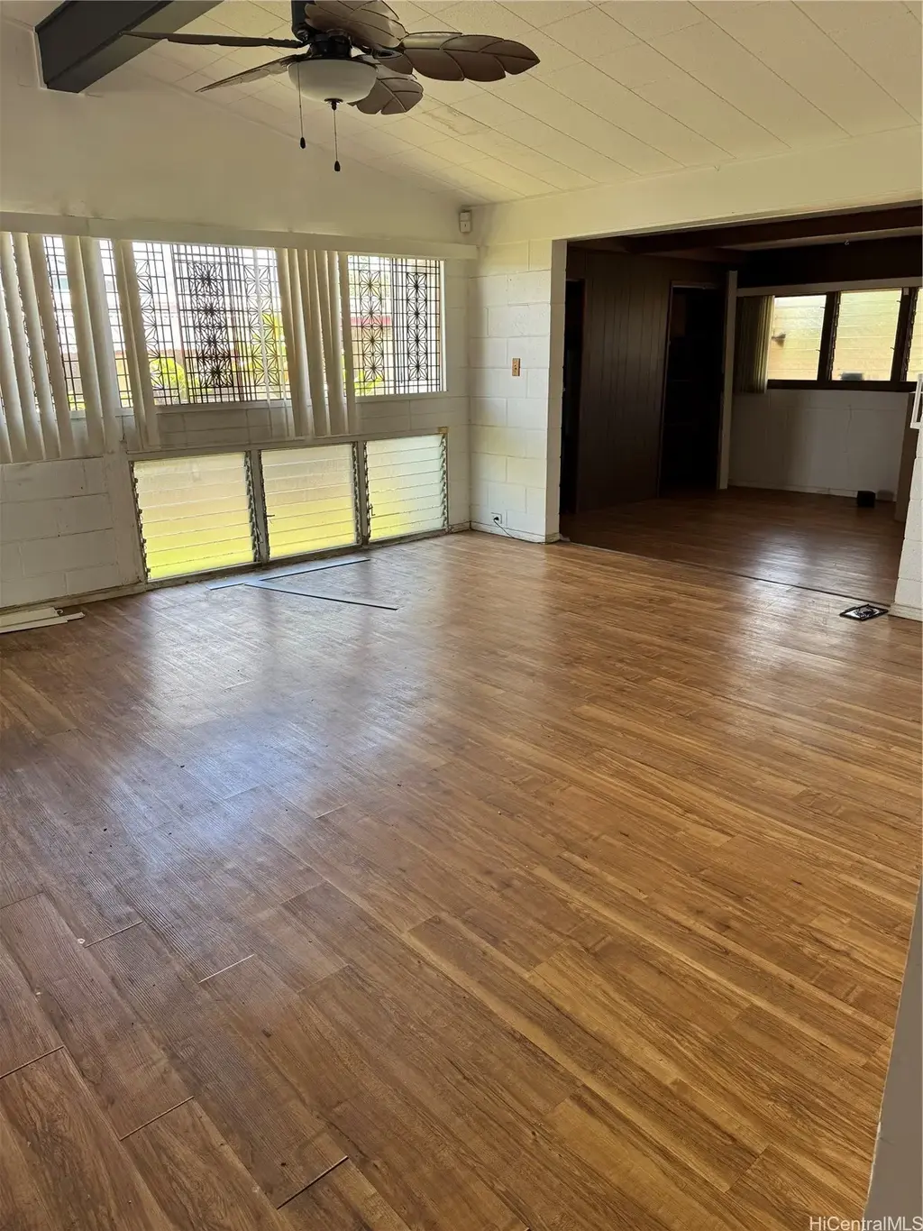 1571 Haloa Drive, Honolulu