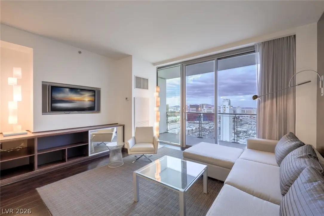 4381 W Flamingo Road 3418, Las Vegas
