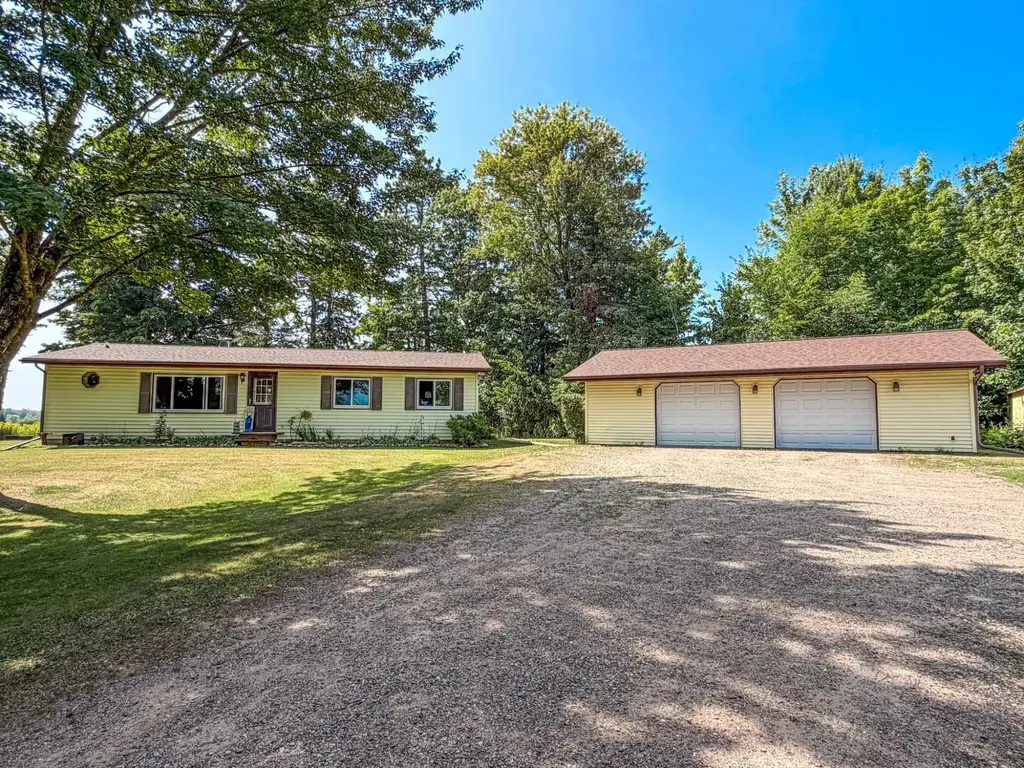 N3979 Oxbow Rd, Catawba