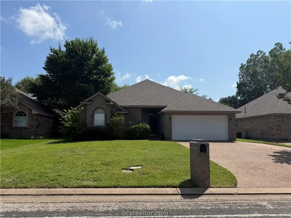 3734 Chantal, College Station