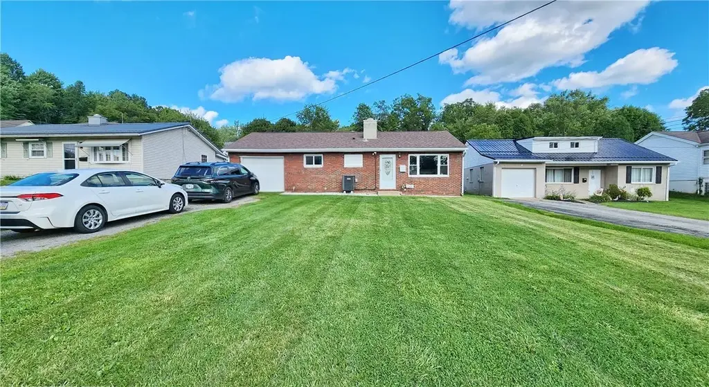1023 Aetna Drive , Ellwood City