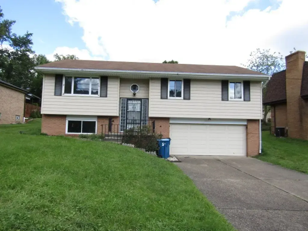 347 Hulton Road , Penn Hills