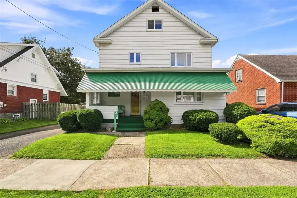1410 Maple Street , Cheswick