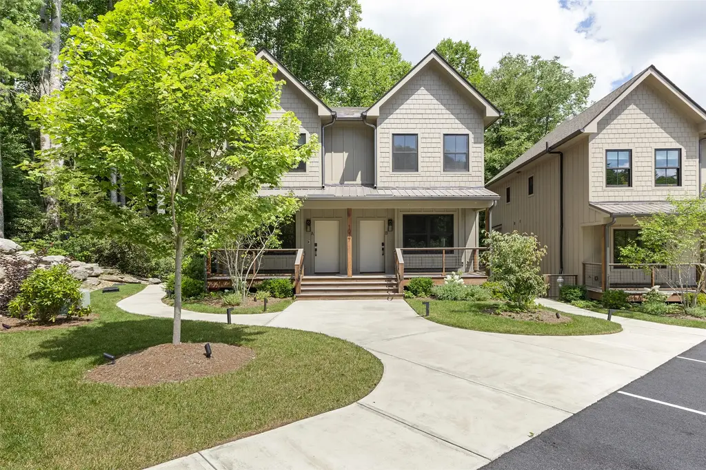 1077 B Hicks 2, Highlands