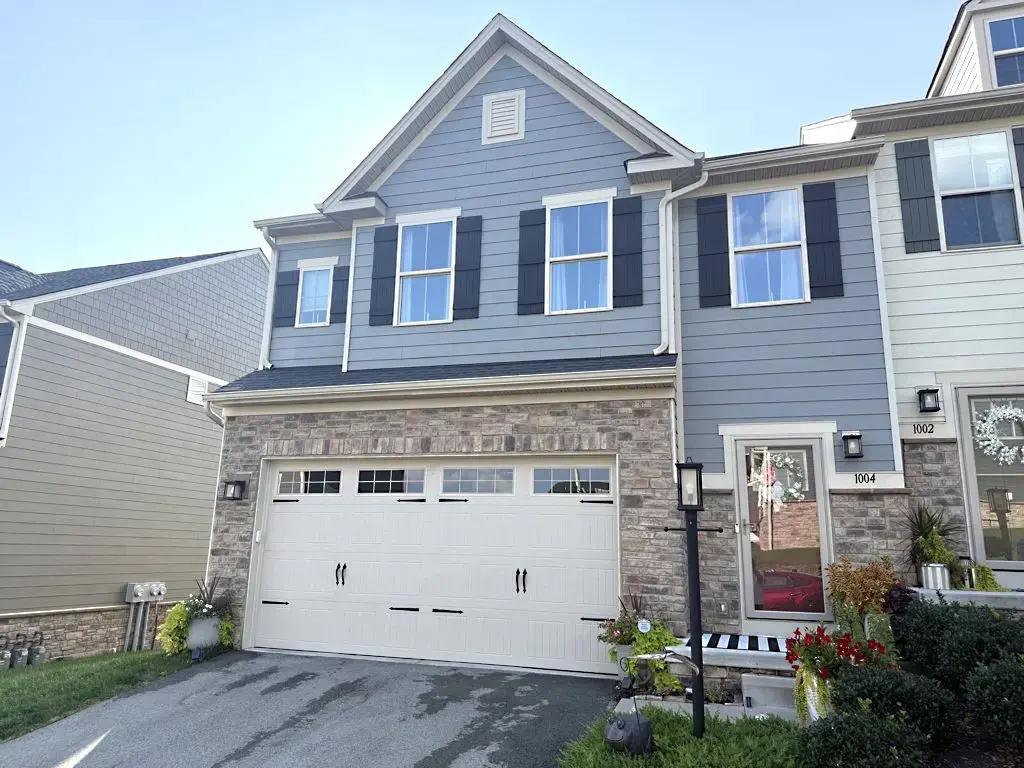 1004 Lampl Lane, Penn