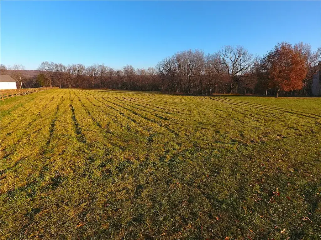 929 Tuttle Road, Elkins