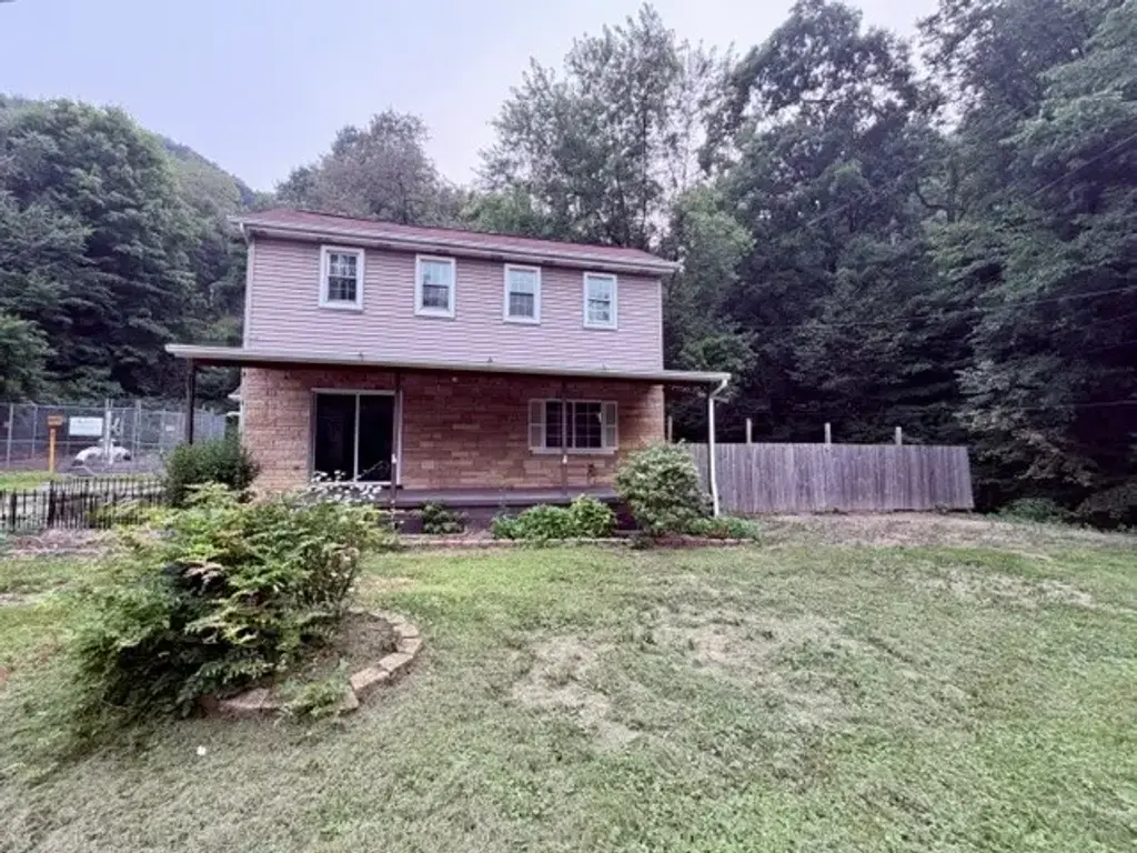 1435 Sharon Road , Bridgewater