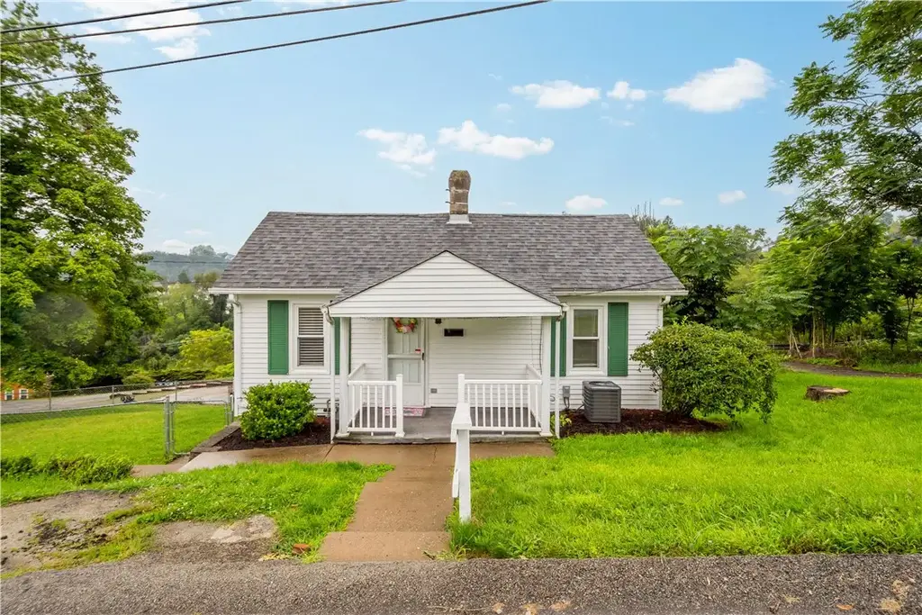 119 Short Street , Bentleyville
