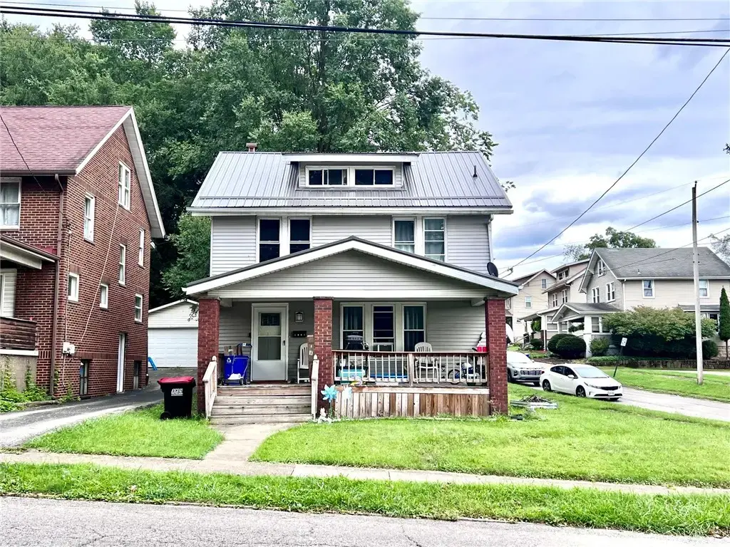 1002 Mercer Street , New Castle