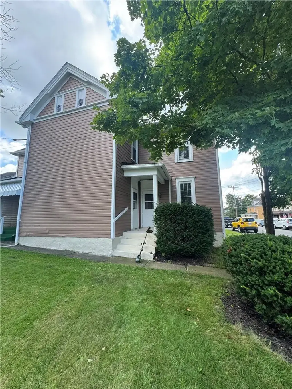 500 Painter Street , Everson