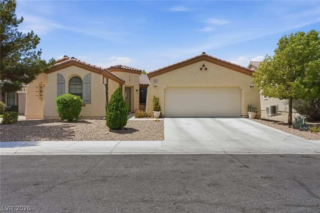 Photo of Listing #2811157