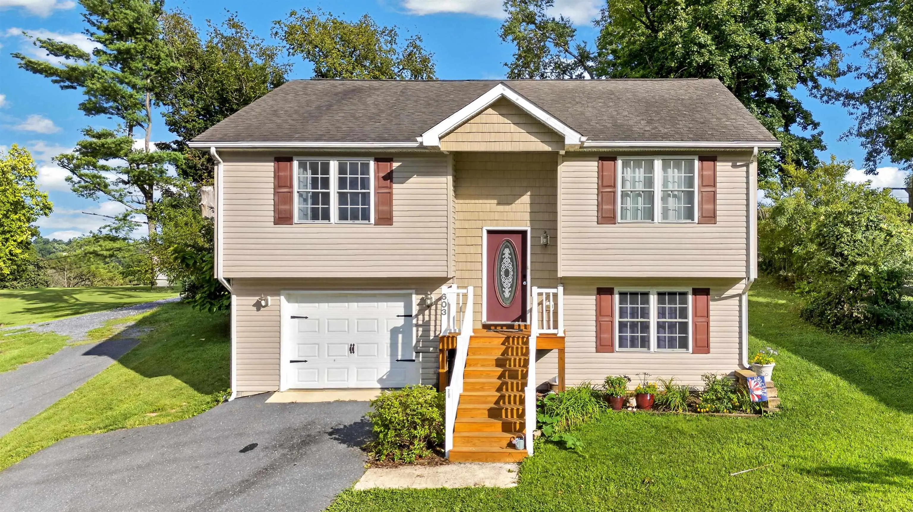 603 A St, Staunton