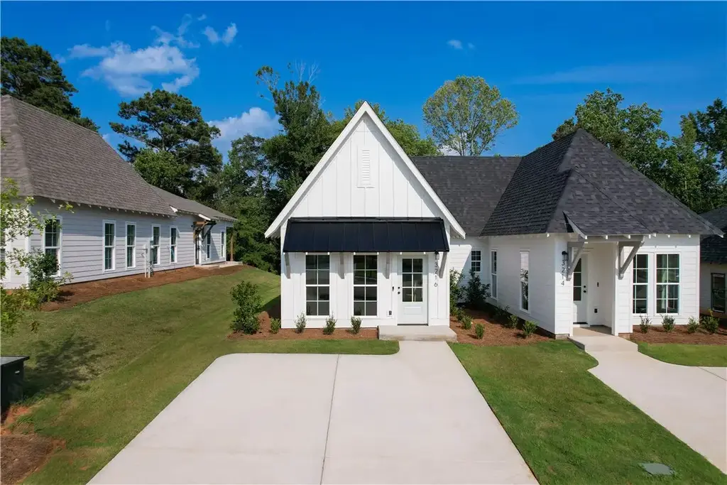 3216 Bradley Ln, Auburn