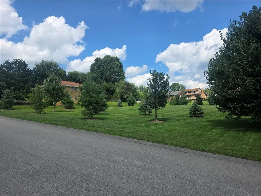 Iowa Street , Hempfield