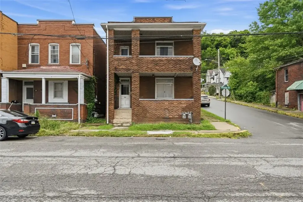 500 Broadway Avenue , McKees Rocks