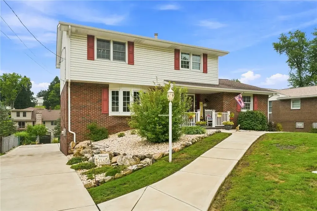 11479 Drop Road , North Huntingdon