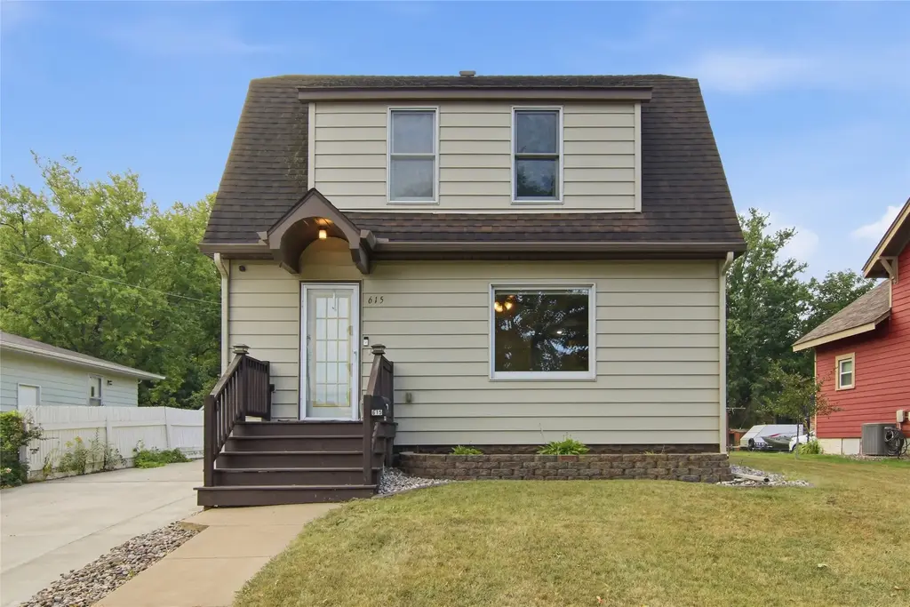 615 W Prospect Street, Durand