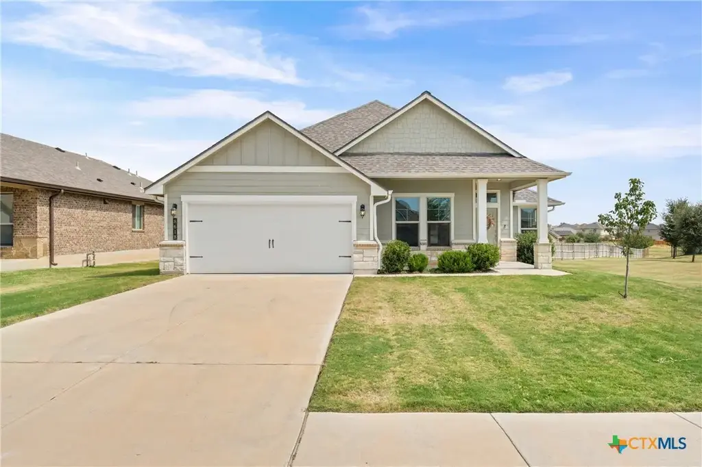 8618 Stonehollow Drive, Temple