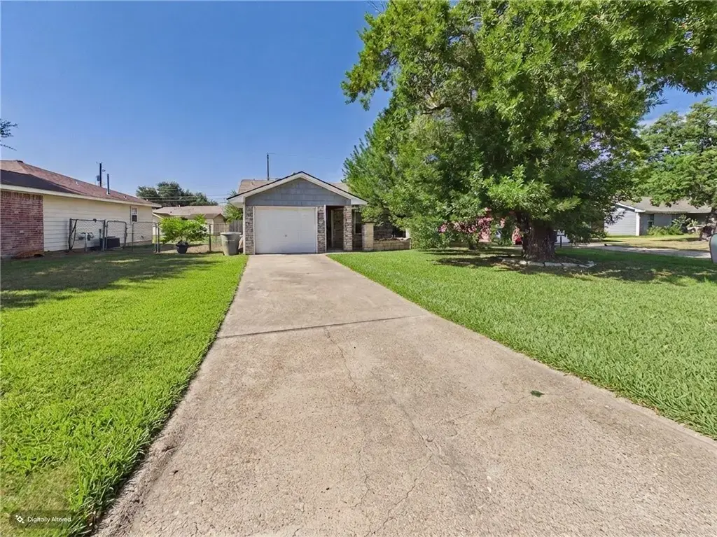 1140 Bittle Lane, Bryan