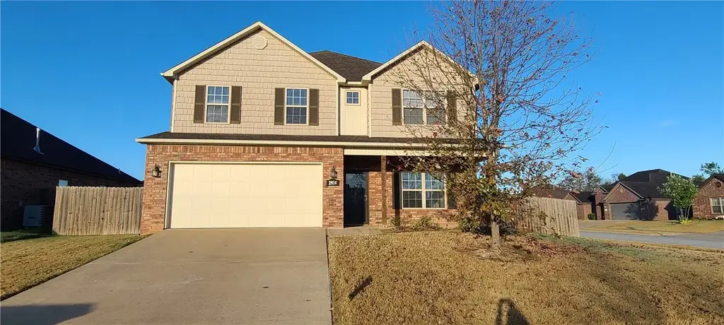 2914 N 14th Court, Rogers