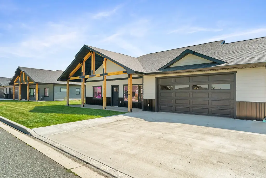 3979 Swan Road A, East Helena