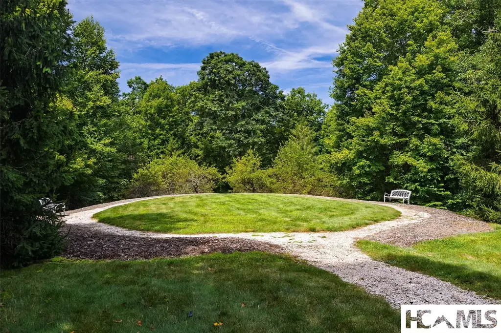Lot 2 Old Orchard Lane, Cashiers
