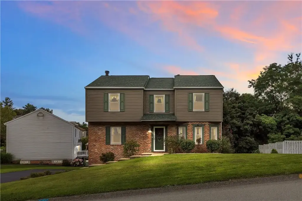 156 Dinwiddie Drive , Plum Boro