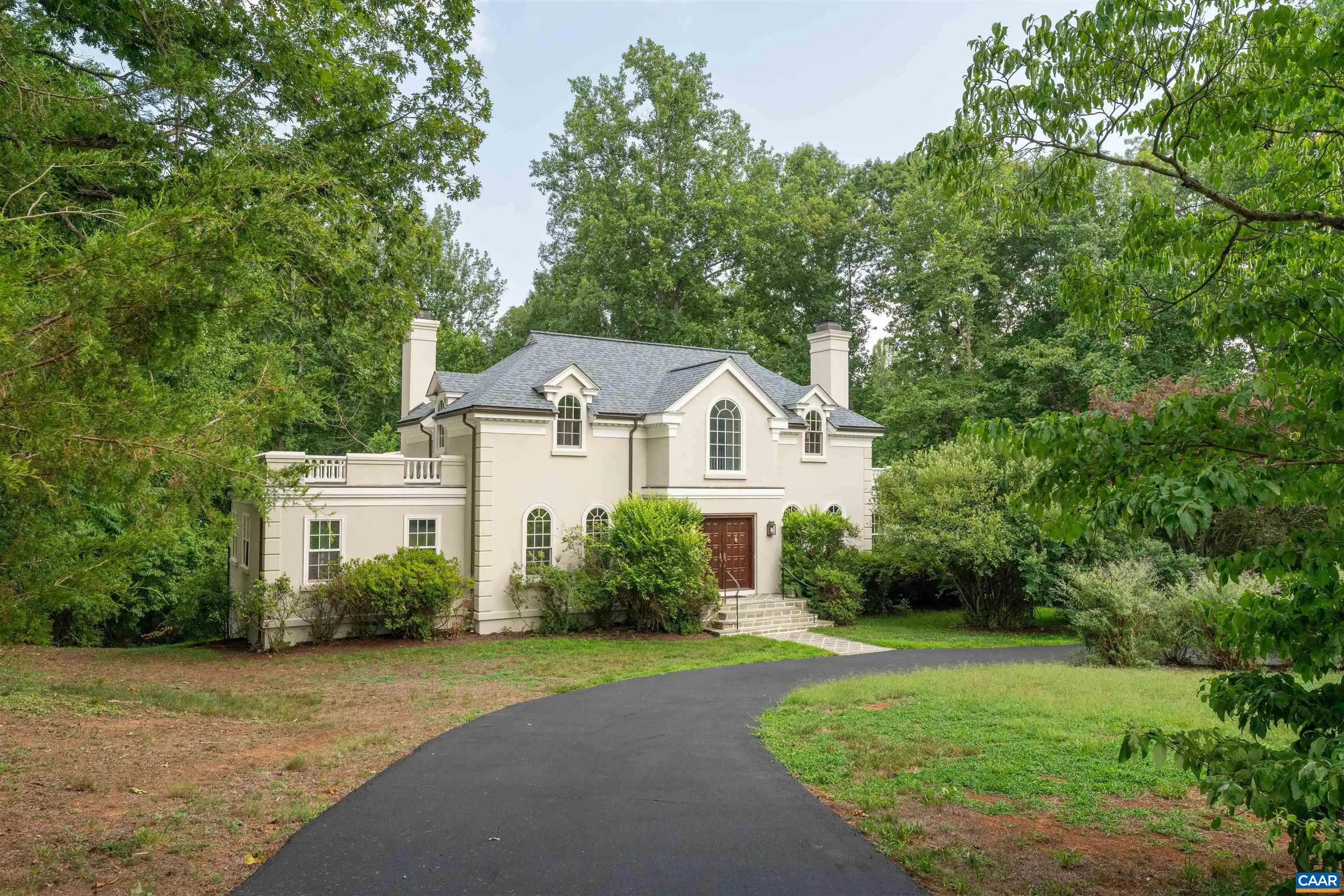 1235 Inglecress Dr, Charlottesville