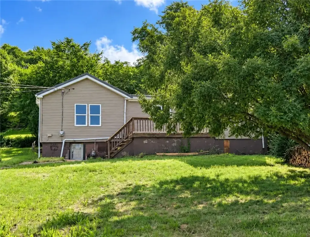 1618 Beaver Road , Ambridge