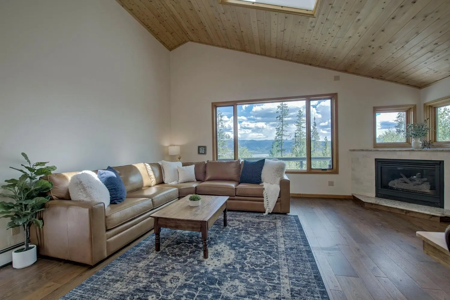 102 Thimbleberry Way, Silverthorne