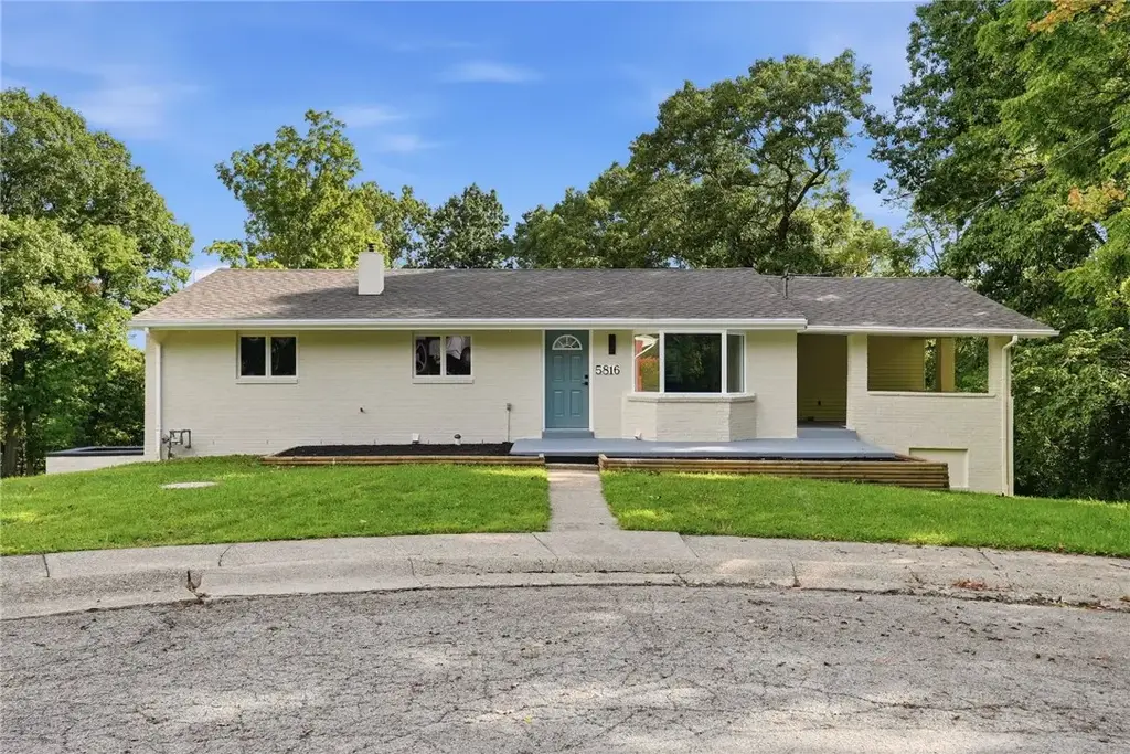 5816 Schell Circle , Hopewell