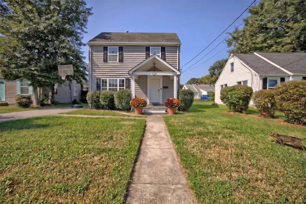 1805 Roanoke Avenue, Newport News