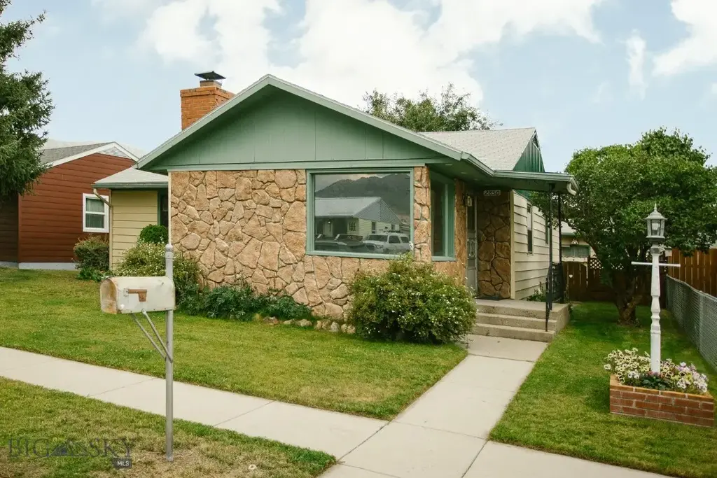 2850 Kossuth Street, Butte