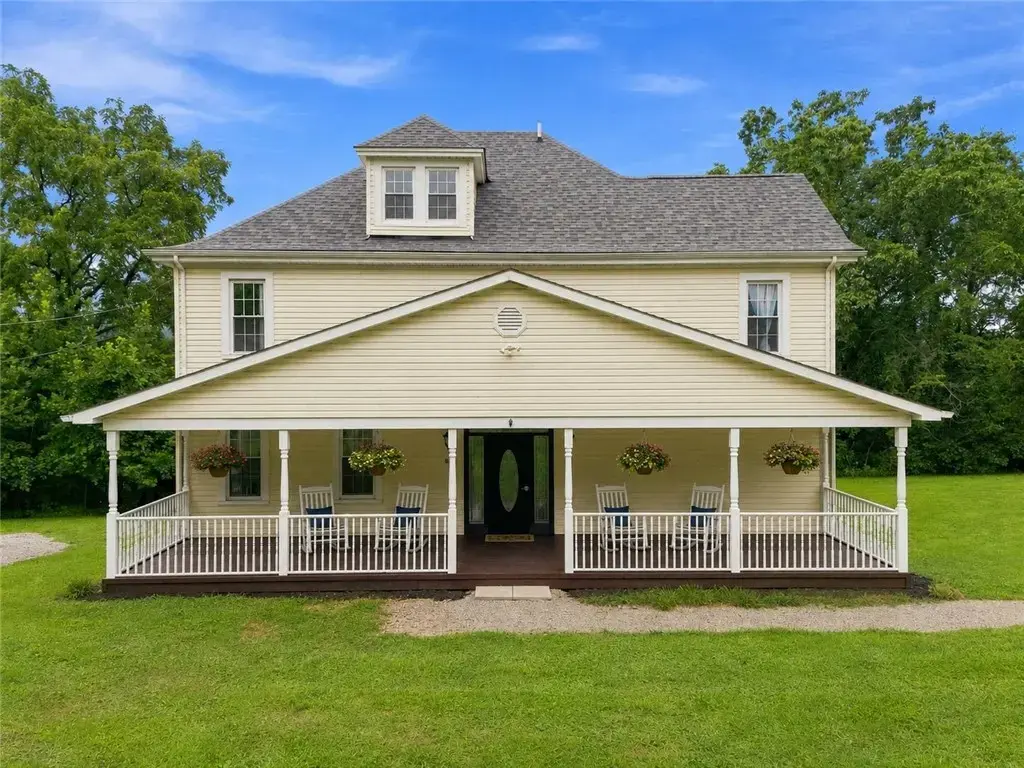 866 Crucible Road , Crucible