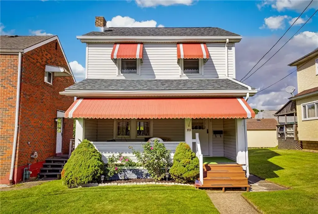 705 Summit Street , McKeesport